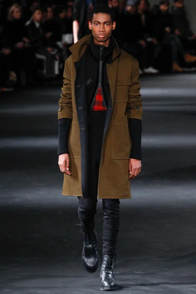 Look 20